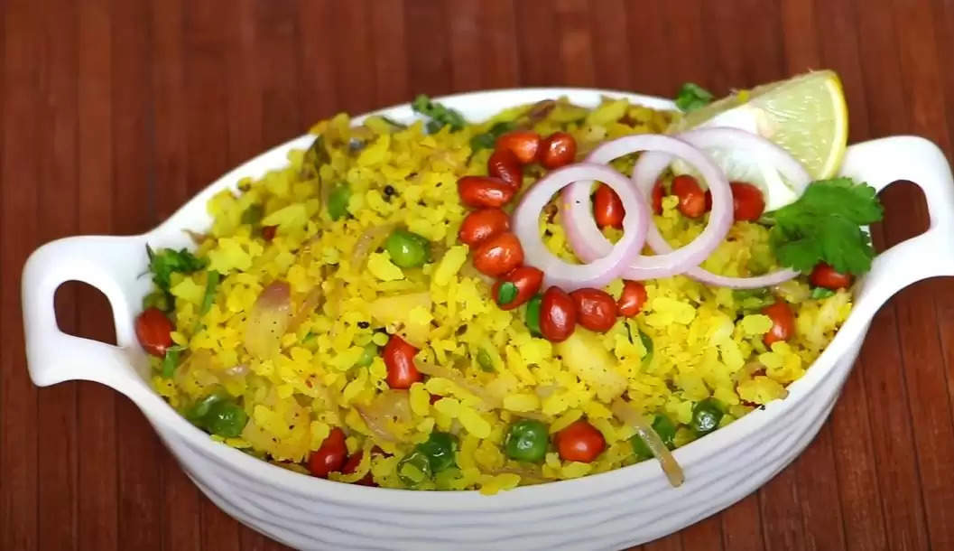 इन्दोरी Poha Recipe In Hindi | पोहे कैसे बनाते हे | पोहा रेसिपी इन हिंदी
