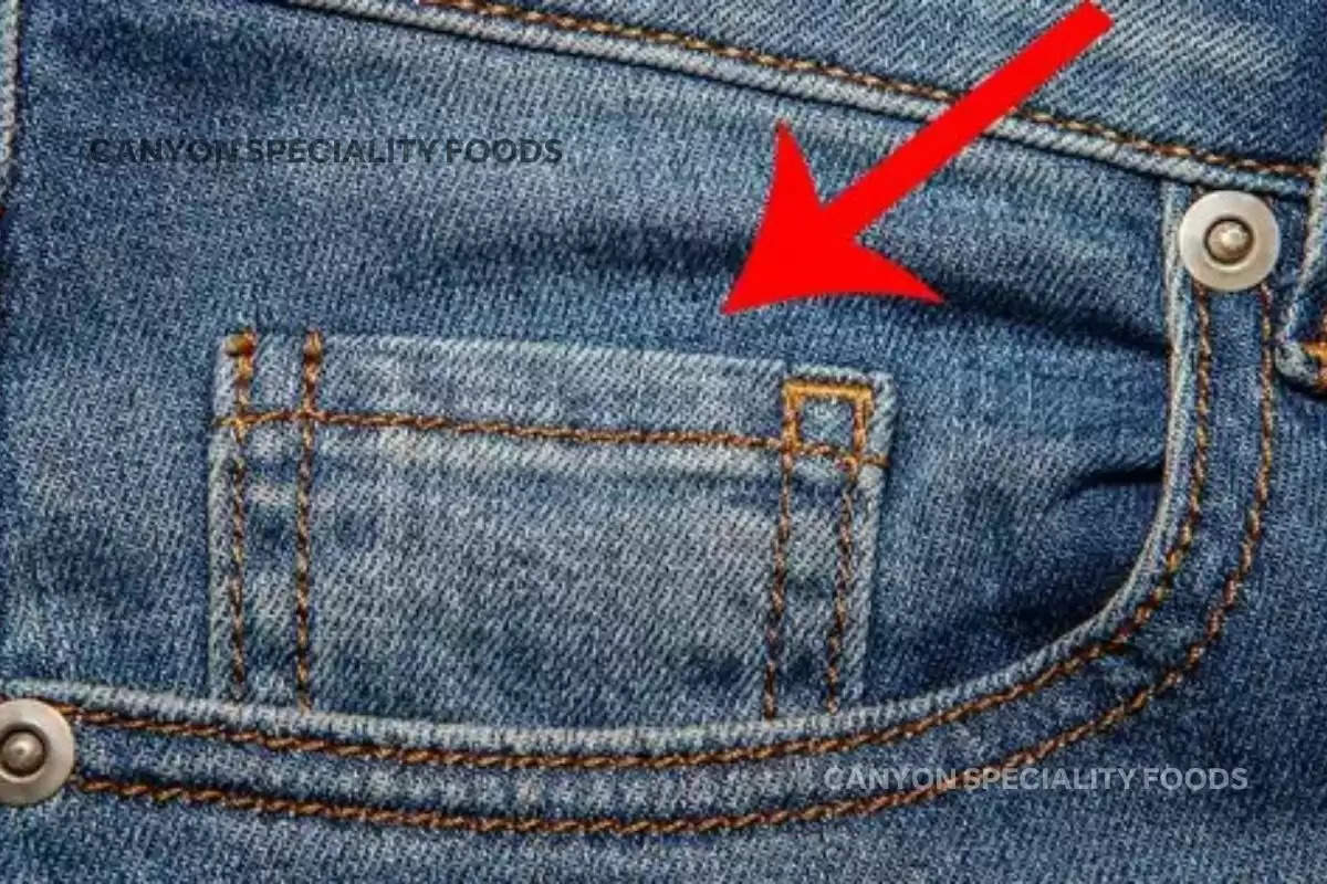 why do jeans have small pockets