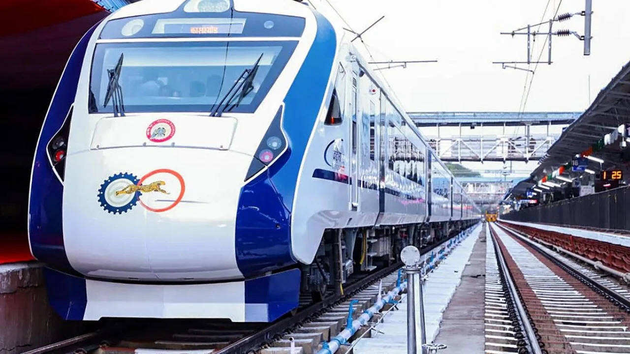 Vande-Bharat-Express-1