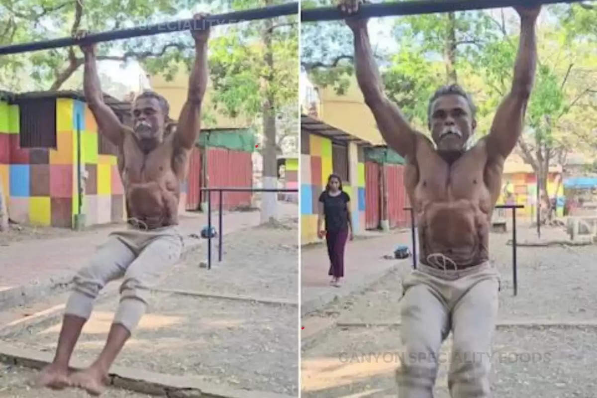 indian old man body building