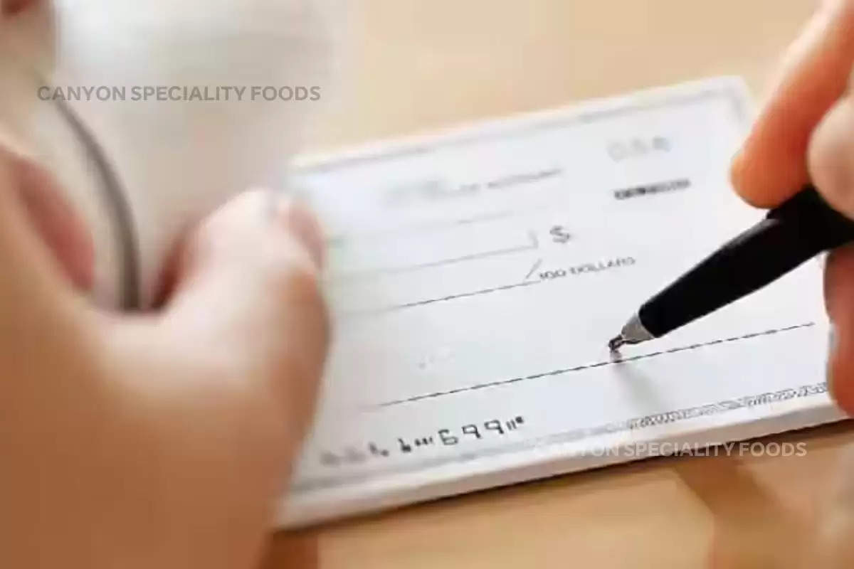 Cheque Bounce Rules: इन ग़लतियों के चलते हो जाते है चेक बाउंस, जाने कितने साल की होती है सजा